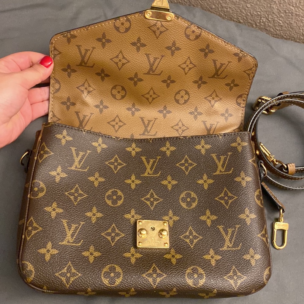Full Set LOUIS VUITTON Reverse Monogram Pochette Metis - Picture 12 of 17